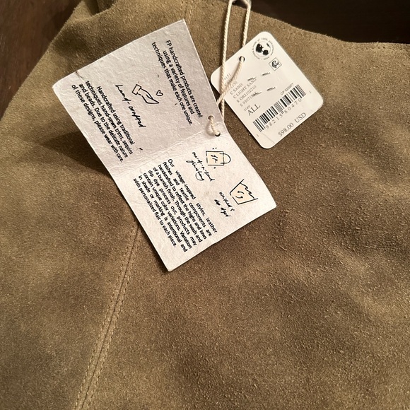 New Free People Bobbi Suede Shoulder Bag ~ Tan - Picture 4 of 7